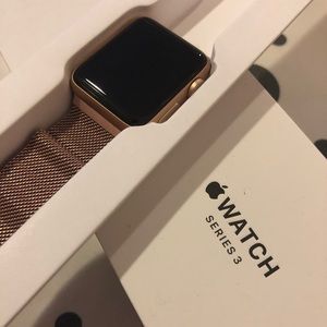 Apple watch series 3